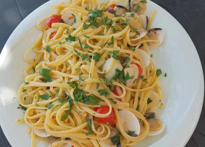 Cimi Subashi Seaside Boutique