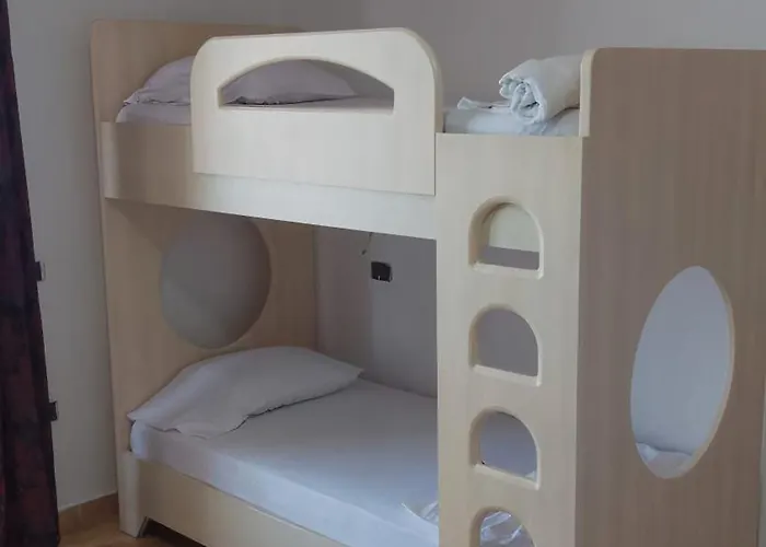 Cimi Subashi Seaside Boutique 3* Durrës